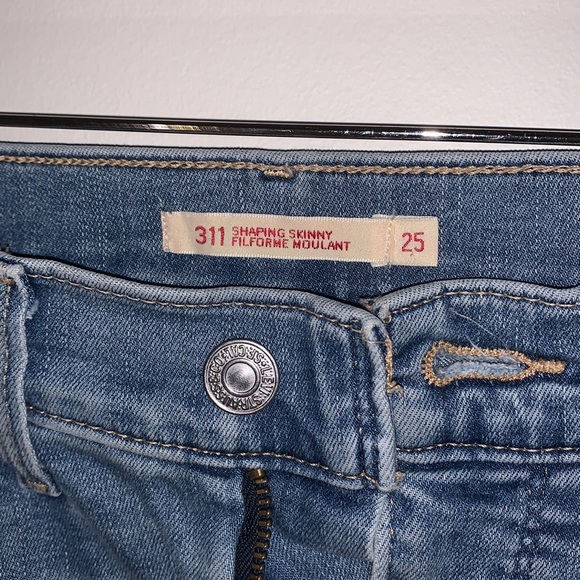Blue skinny Levi’s jeans - Picture 5 of 5